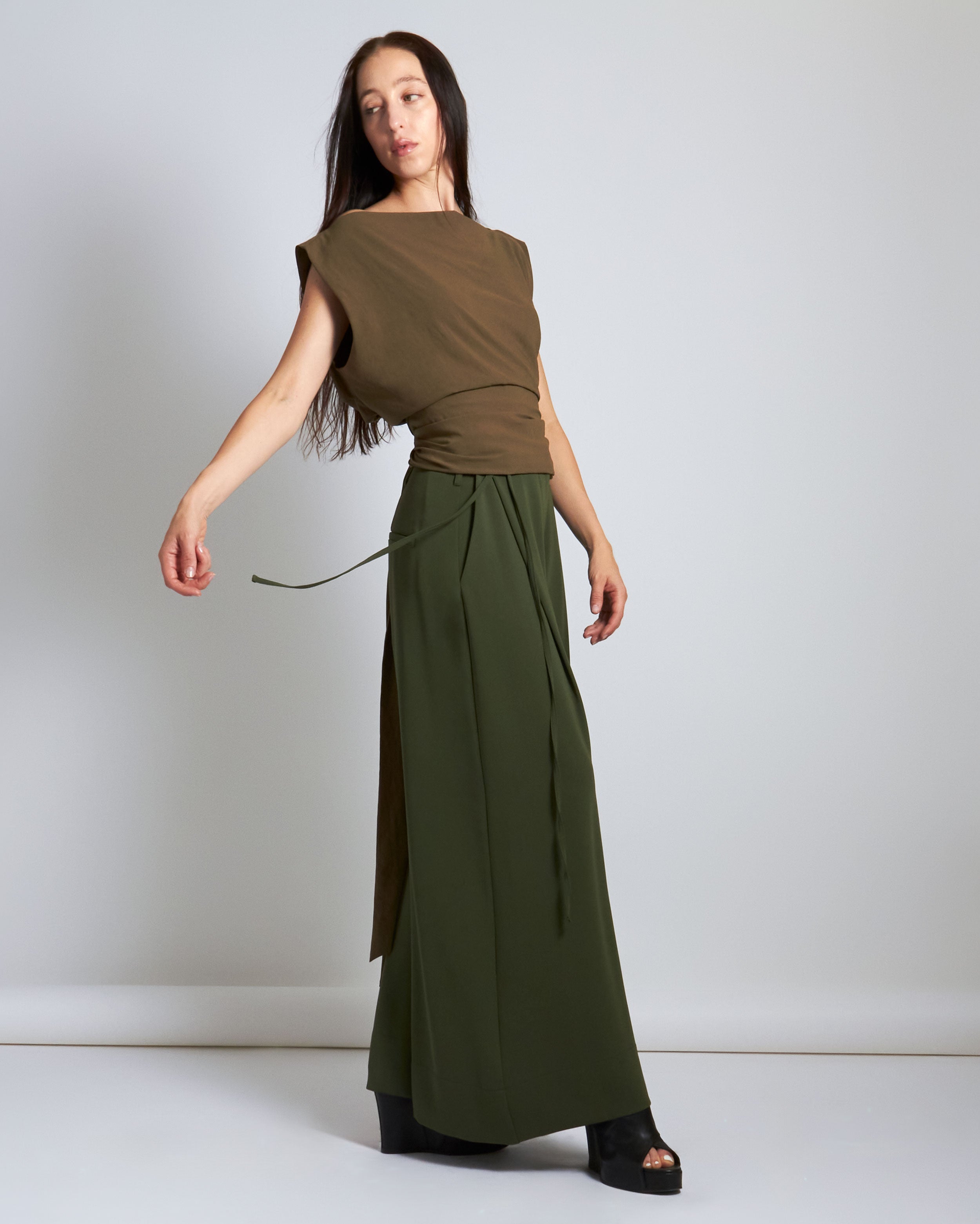 maliamills.com - paloma pant - gilda green heavy crepe