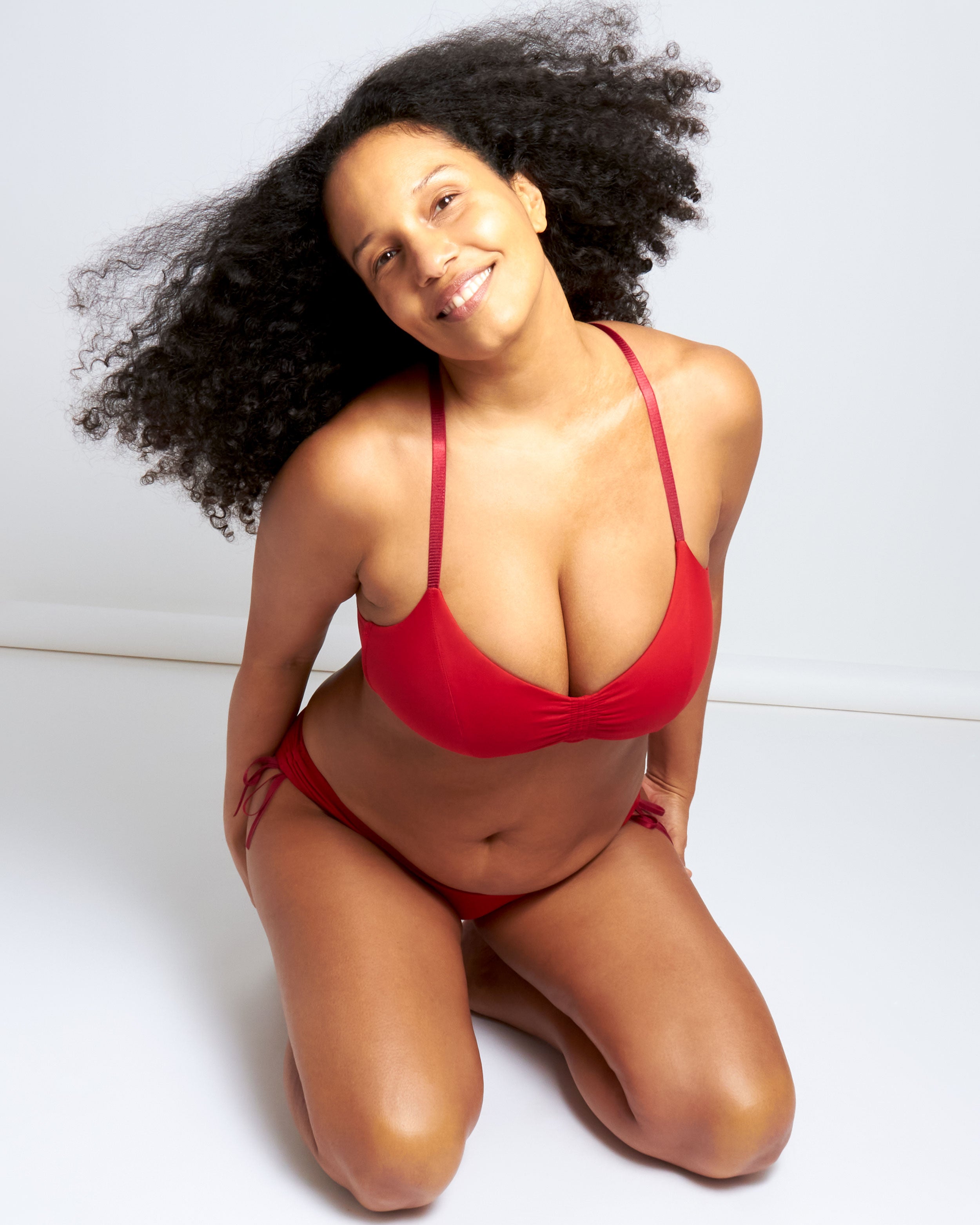 maliamills.com - juliette d/dd/e - roxy red