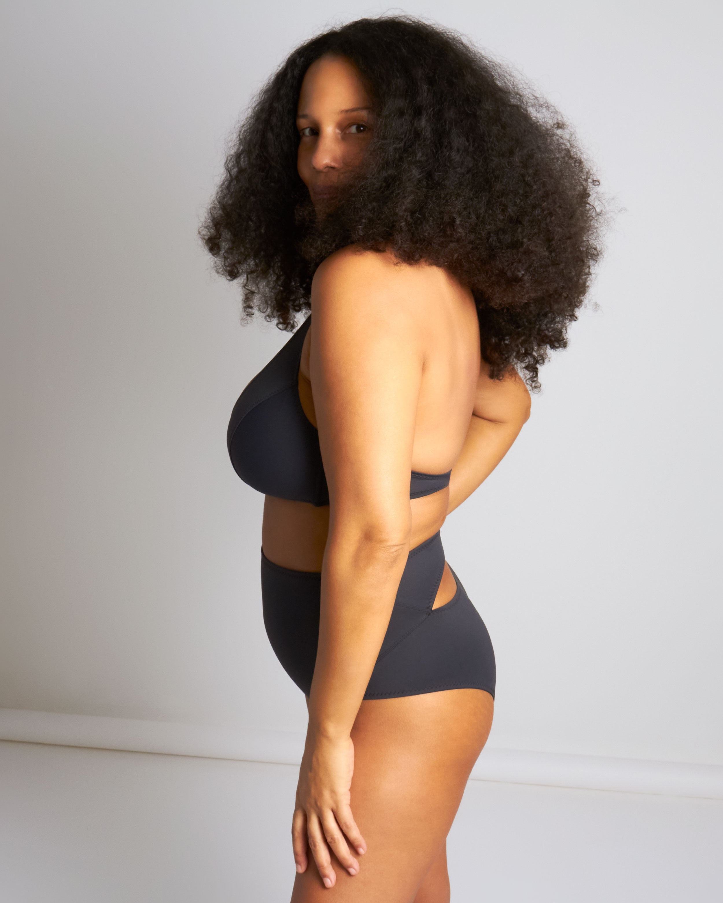 maliamills.com - lara c/d/dd - black
