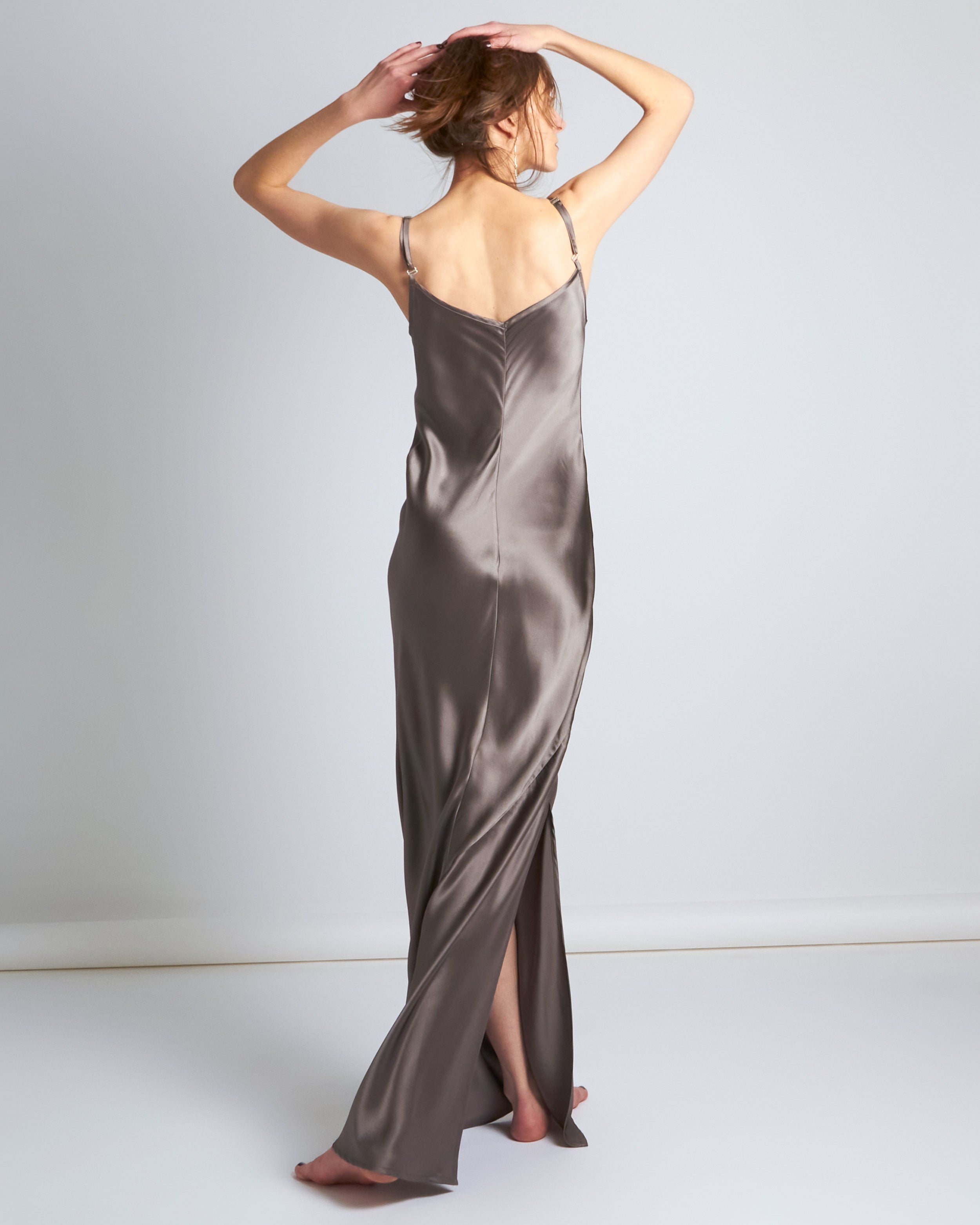 maliamills.com - amber slip dress - suzi silver silk