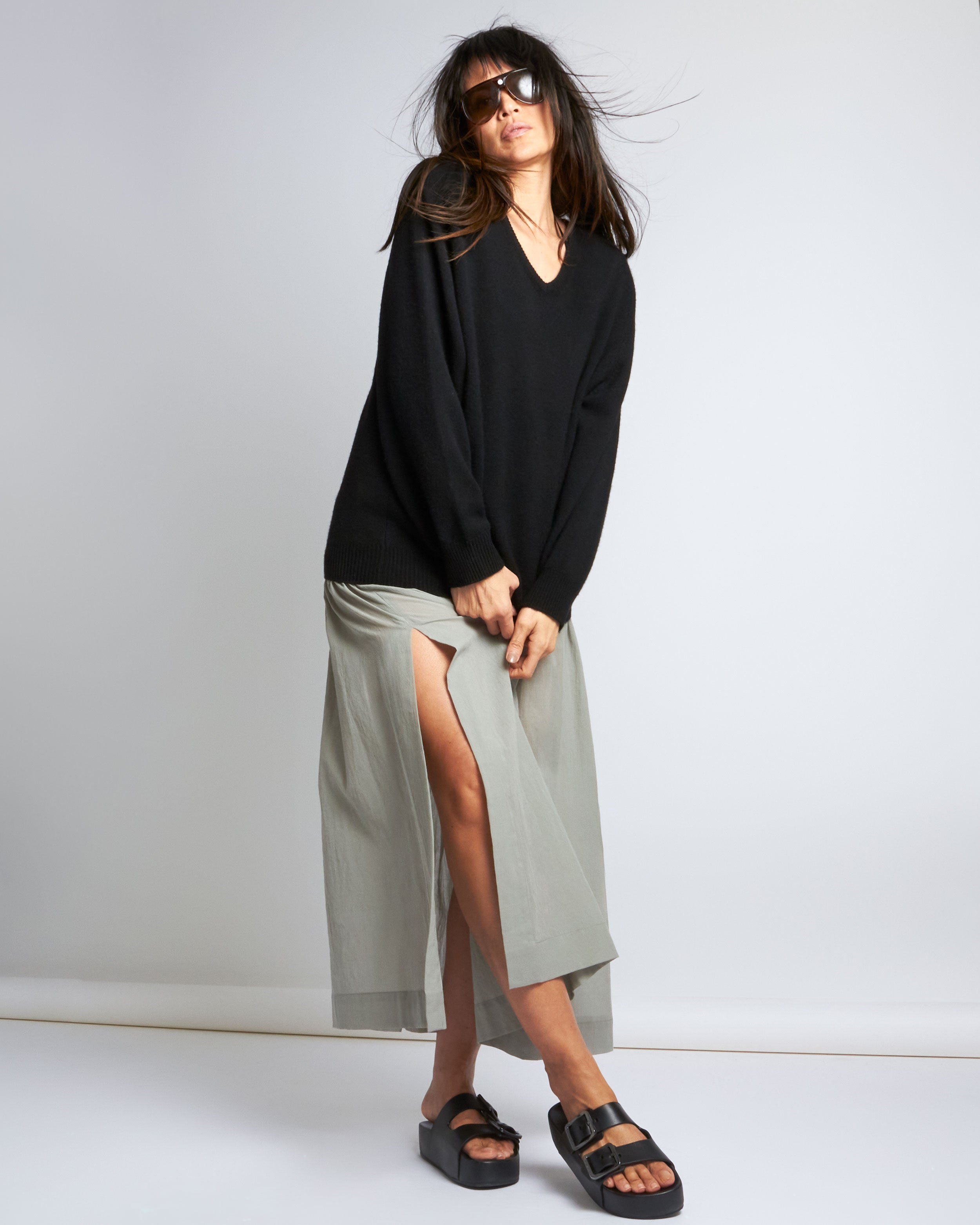 maliamills.com - jovie sweater - black