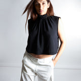 anishka pant