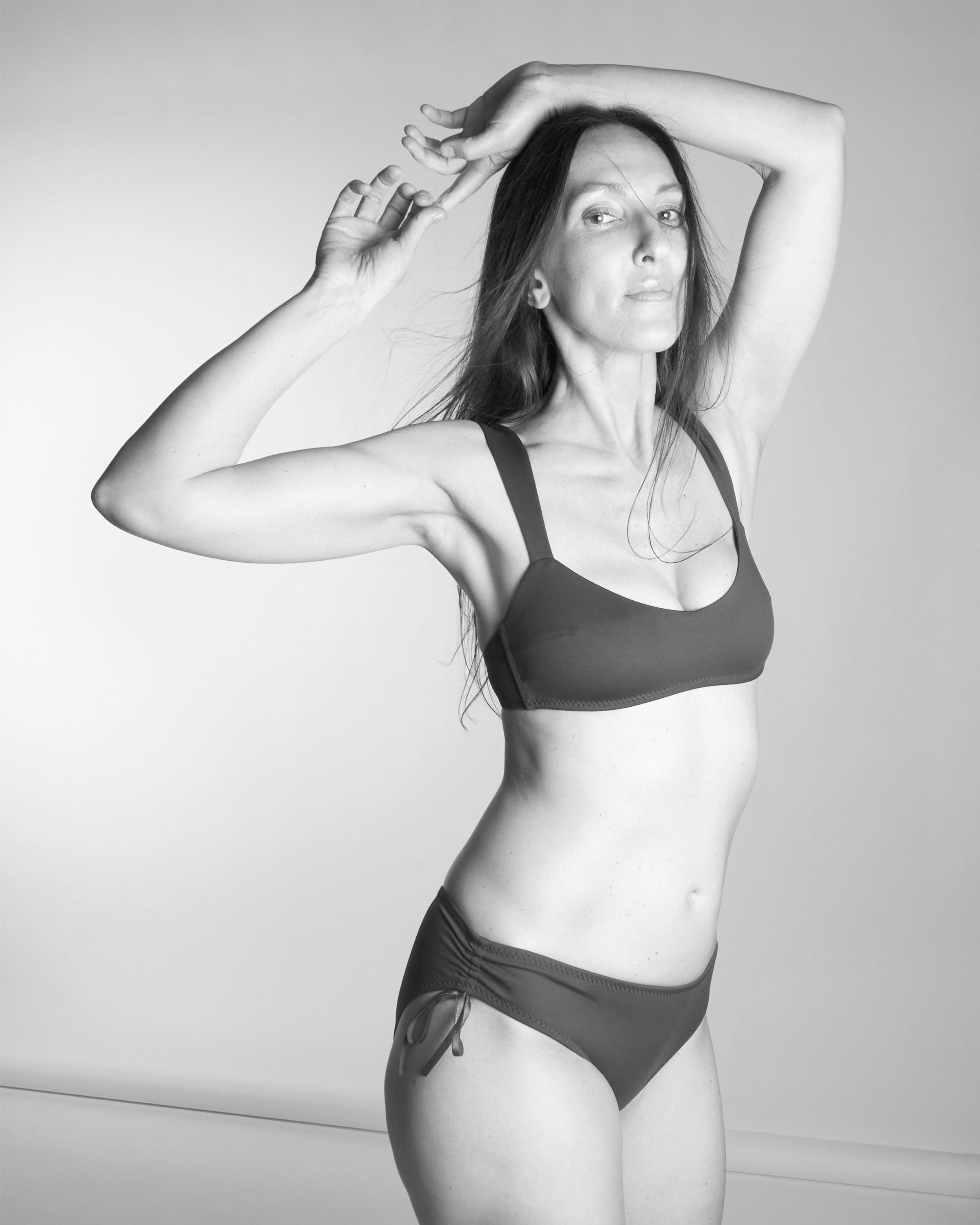 maliamills.com - It's a cinch - roxy red - pre - order